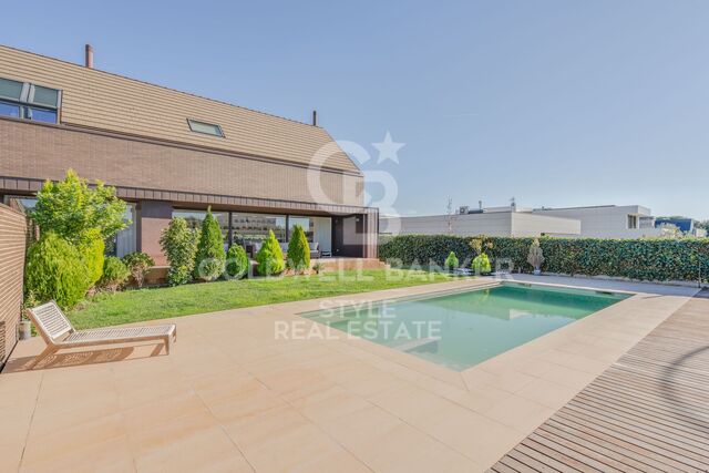 Beautiful chalet in Verge de Montserrat