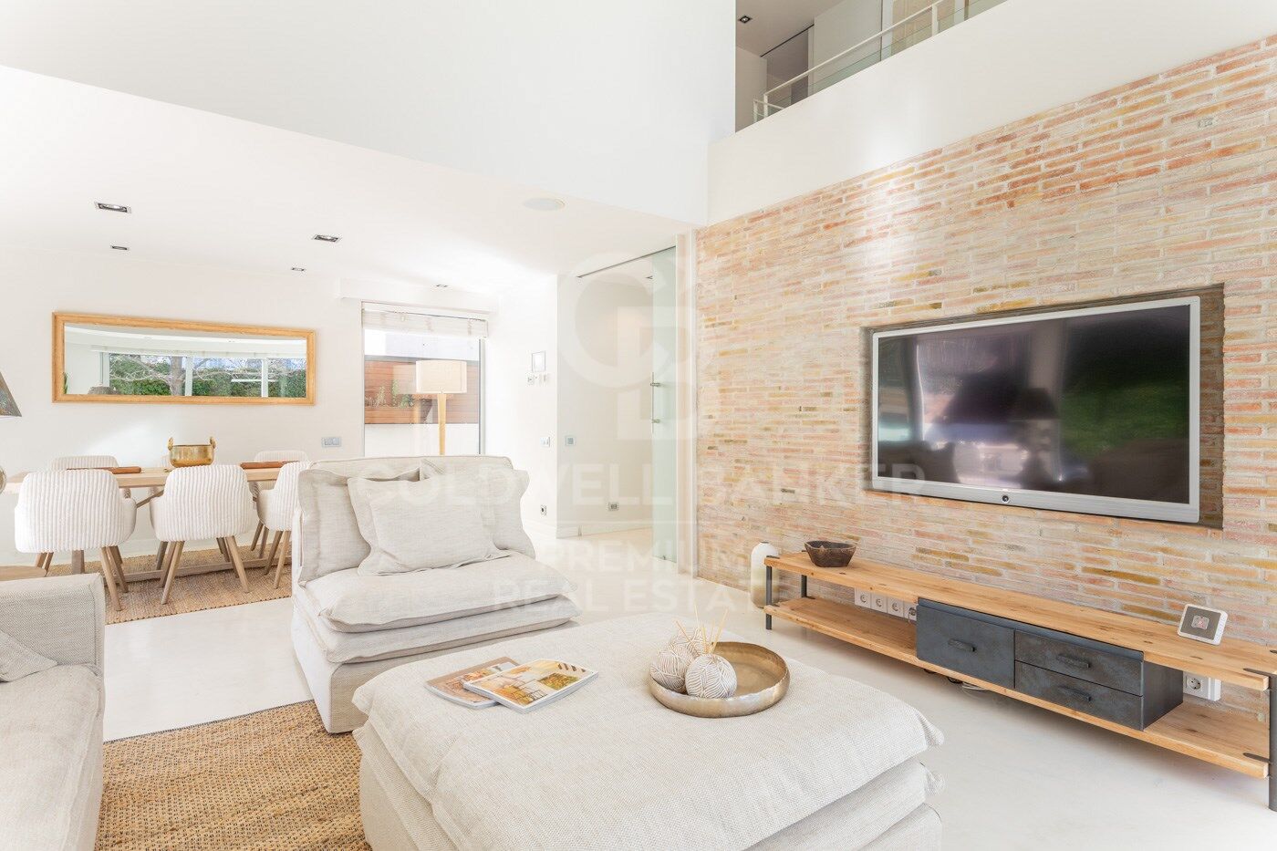 Spectacular house where space is the protagonist