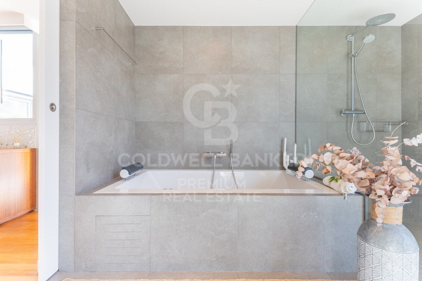 Spectacular house where space is the protagonist