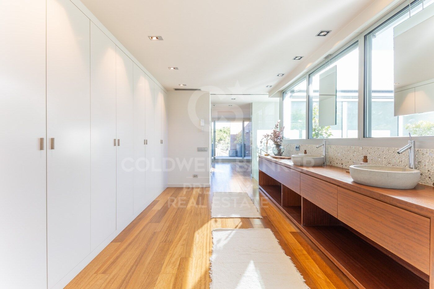 Spectacular house where space is the protagonist