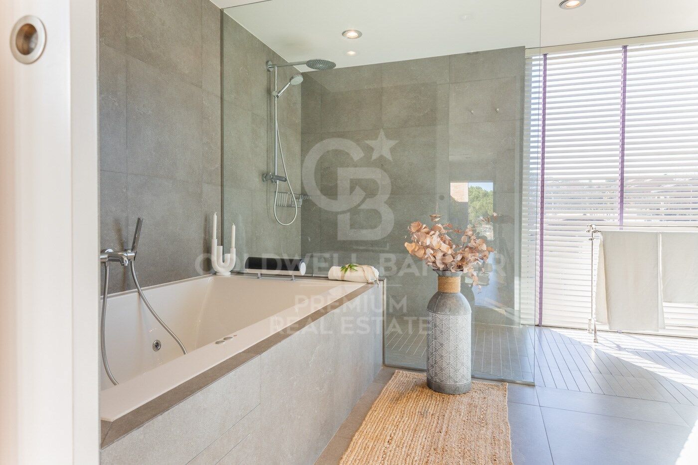 Spectacular house where space is the protagonist