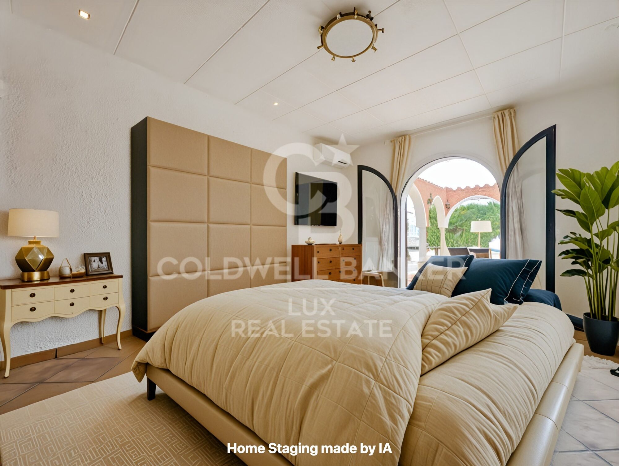 Villa with 30 m mooring in wide canal, Empuriabrava