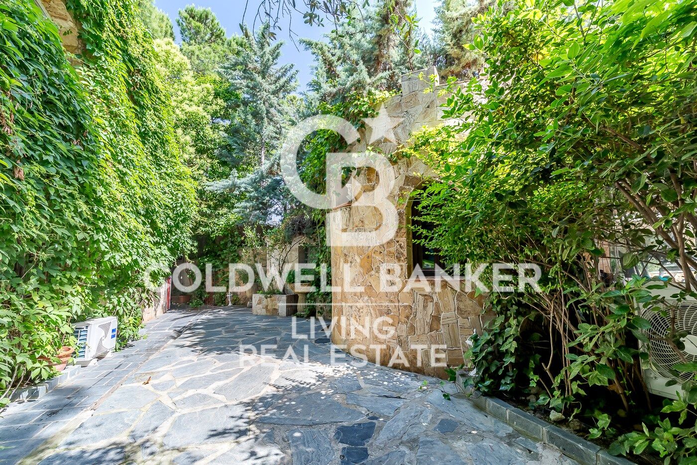 Chalet 7 Bedrooms Sale Majadahonda