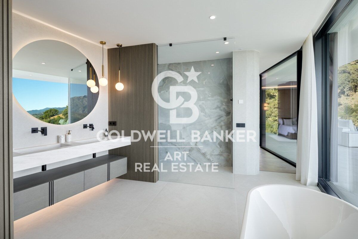 Exceptional one-of-a-kind villa with unobstructed panoramic views in La Zagaleta