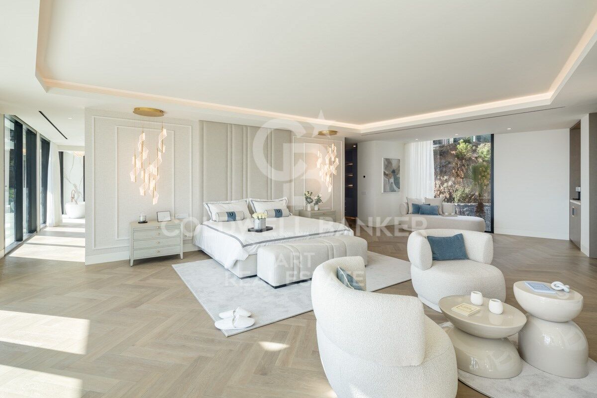 Exceptional one-of-a-kind villa with unobstructed panoramic views in La Zagaleta