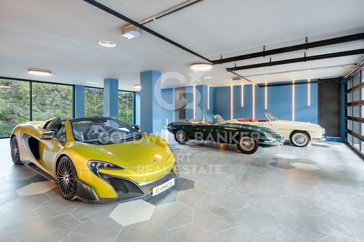 Exceptional one-of-a-kind villa with unobstructed panoramic views in La Zagaleta