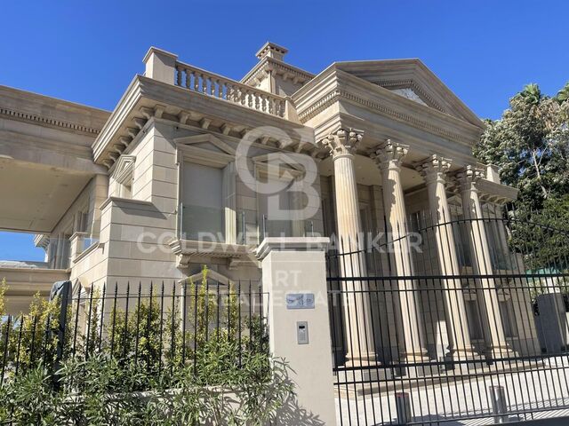 Espectacular villa romana de lujo en Sierra Blanca, Marbella