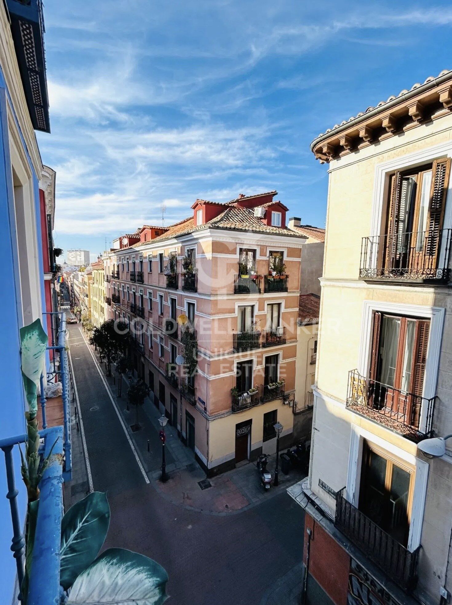 Renovated exterior flat with 2 bedrooms with 3 balconies in Malasaña, Madrid