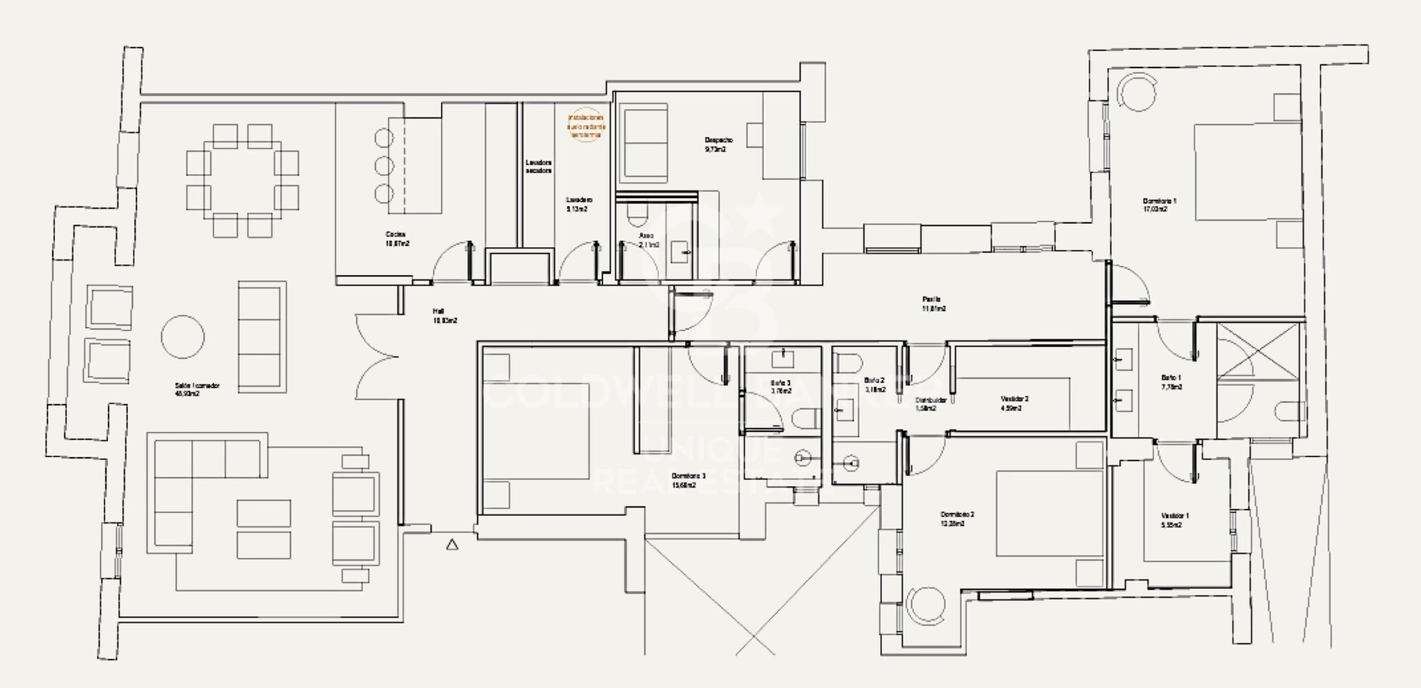 Exclusive 4-bedroom exterior flat in Almagro, Madrid