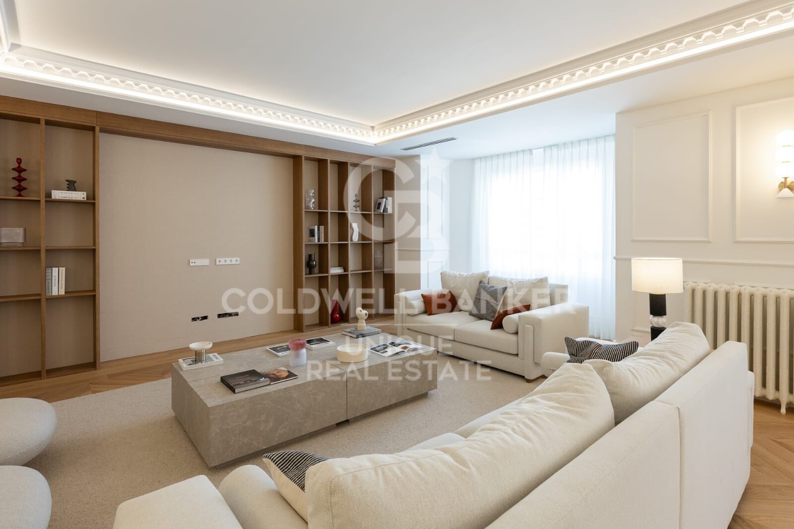 Exclusive renovated property with terrace in Recoletos, Madrid