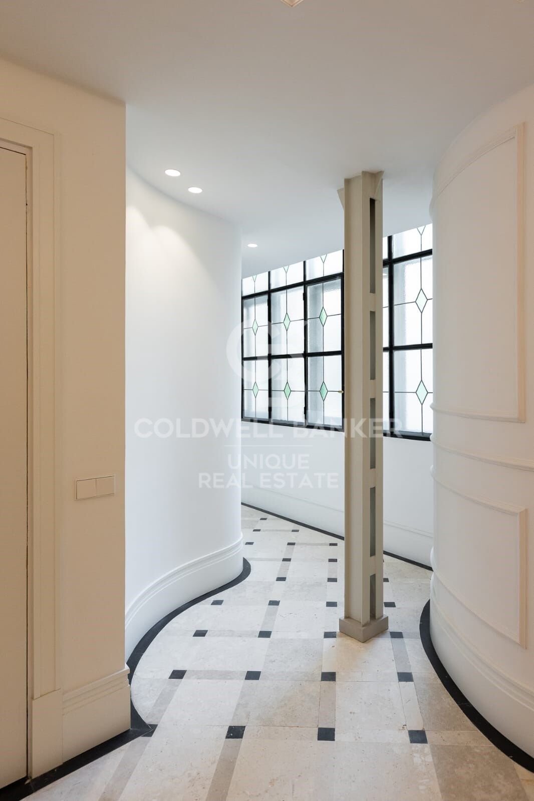 Exclusive renovated property with terrace in Recoletos, Madrid