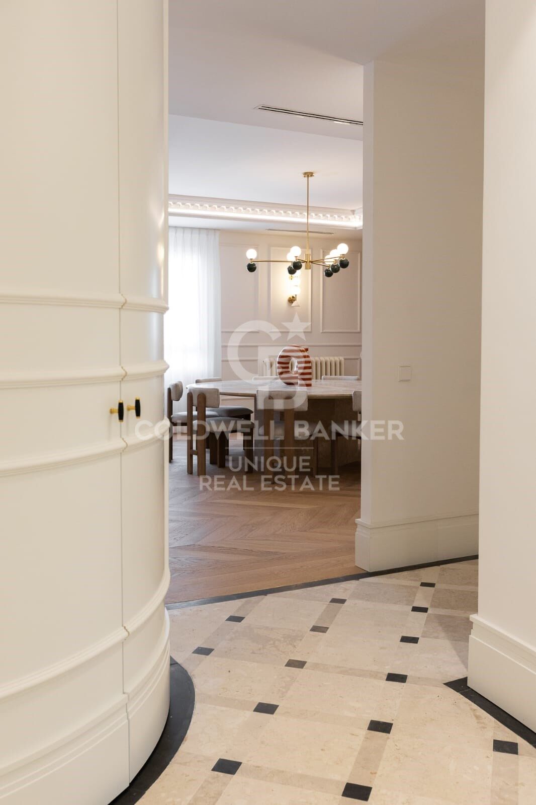 Exclusive renovated property with terrace in Recoletos, Madrid