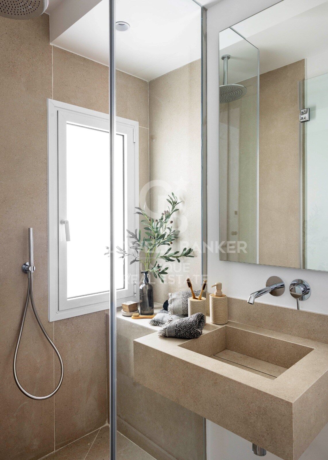 Penthouse 2 Bedrooms Sale Madrid