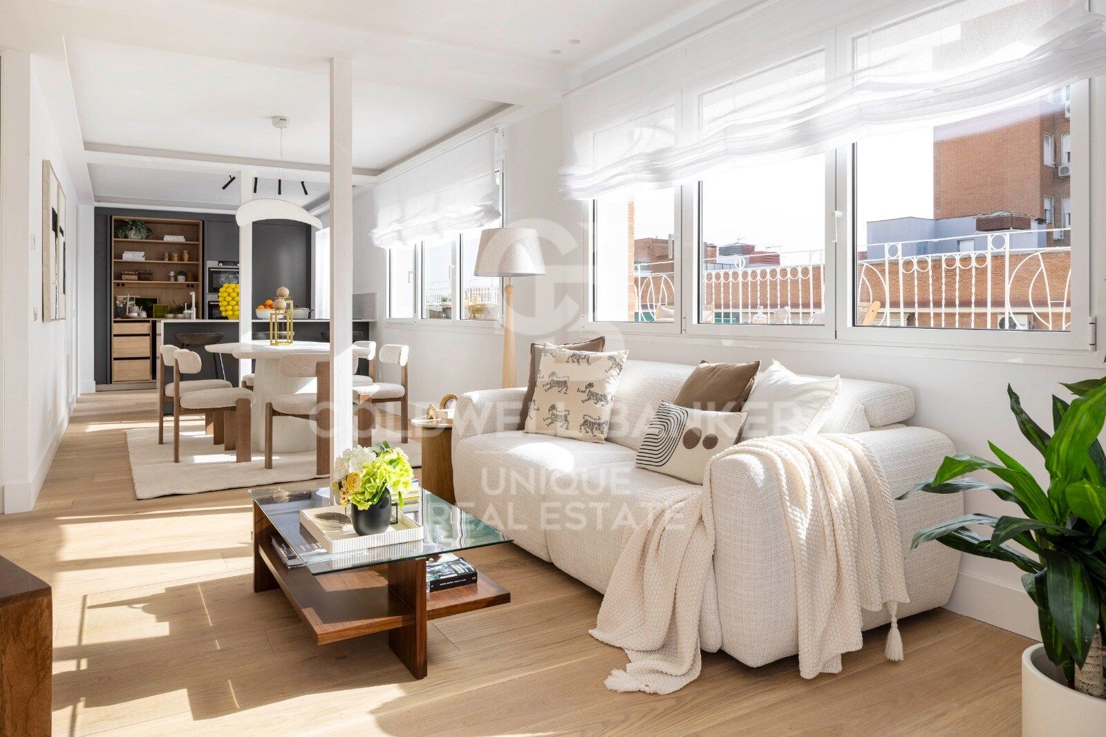 Penthouse 2 Bedrooms Sale Madrid