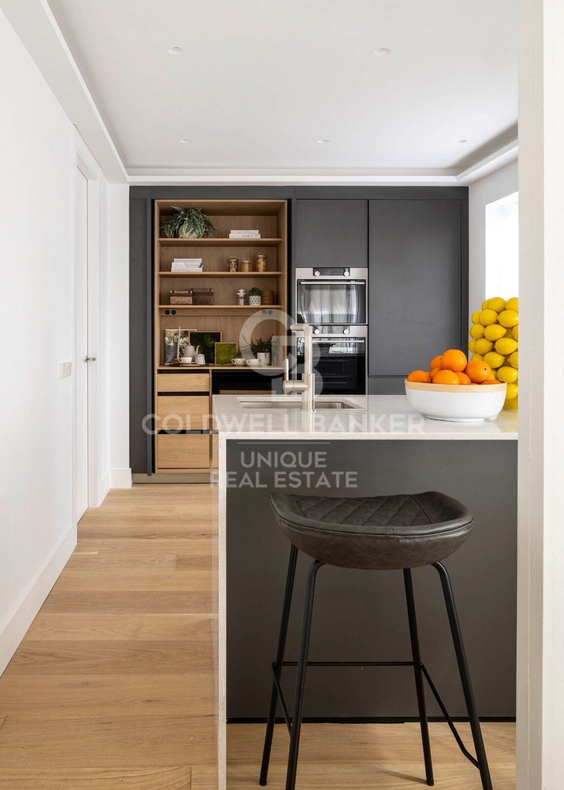 Penthouse 2 Bedrooms Sale Madrid