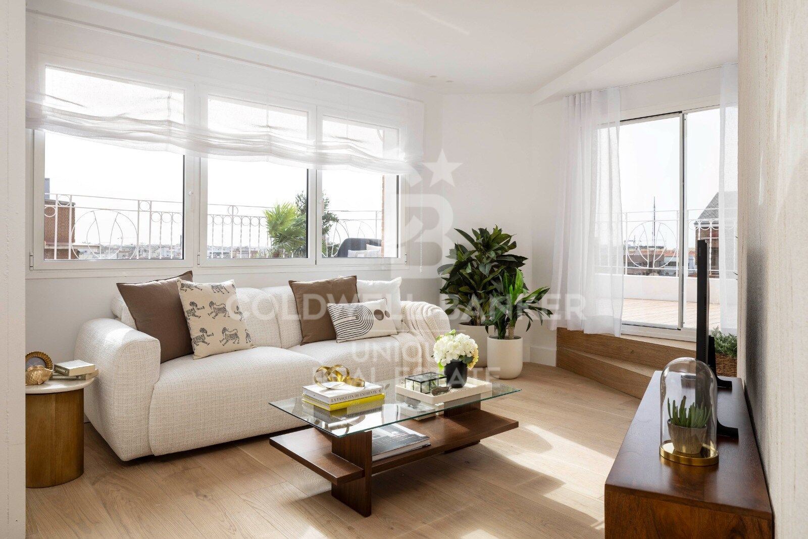 Penthouse 2 Bedrooms Sale Madrid