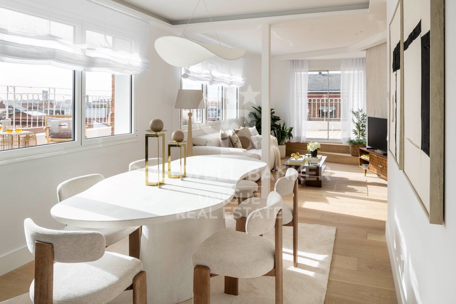 Penthouse 2 Bedrooms Sale Madrid