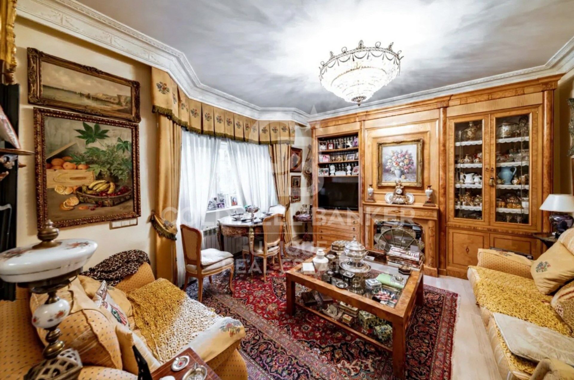 Exclusive villa in Nueva España, Madrid