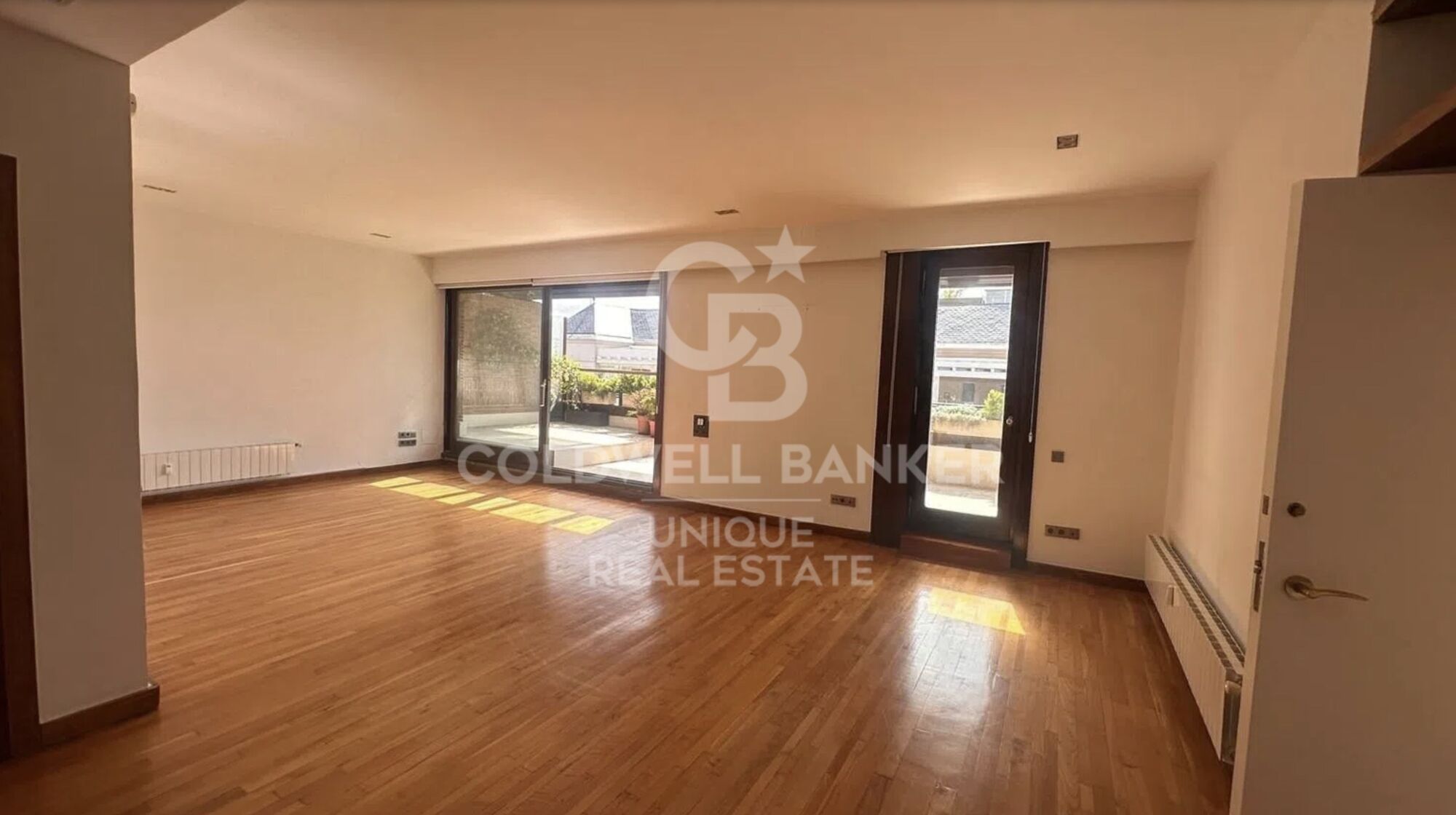 Penthouse to renovate in Castellana, Madrid