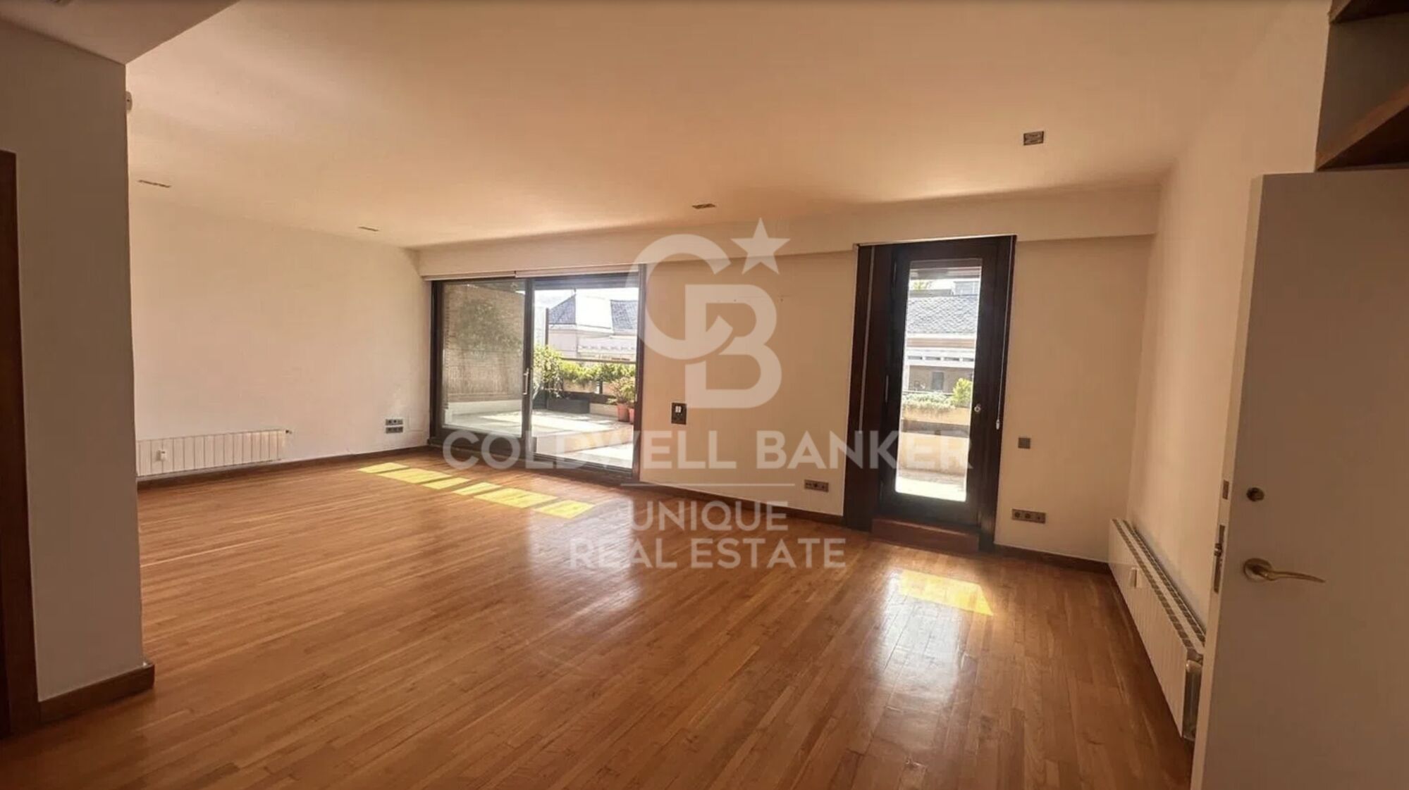 Penthouse to renovate in Castellana, Madrid