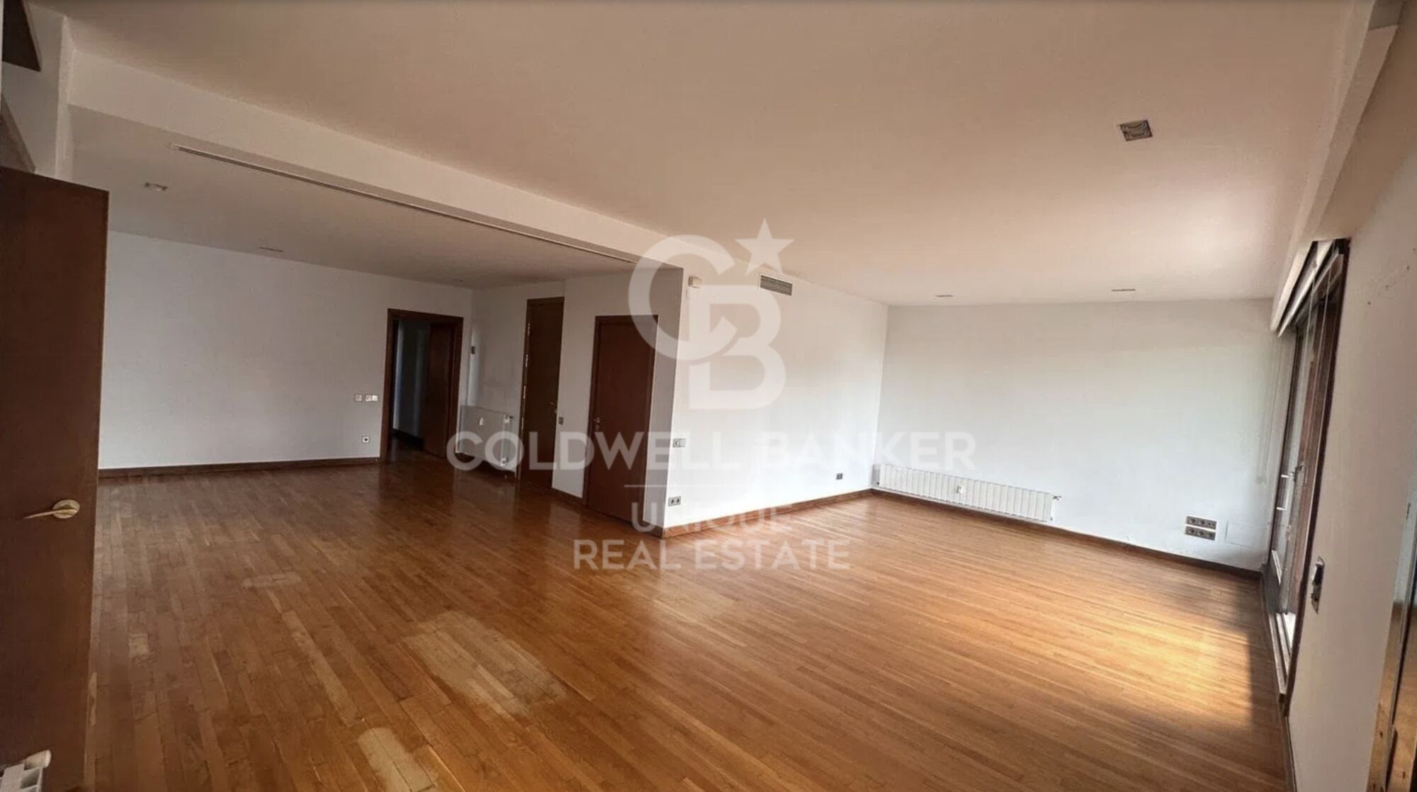 Penthouse to renovate in Castellana, Madrid