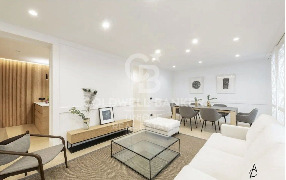 Renovated exterior flat in Justicia, Madrid