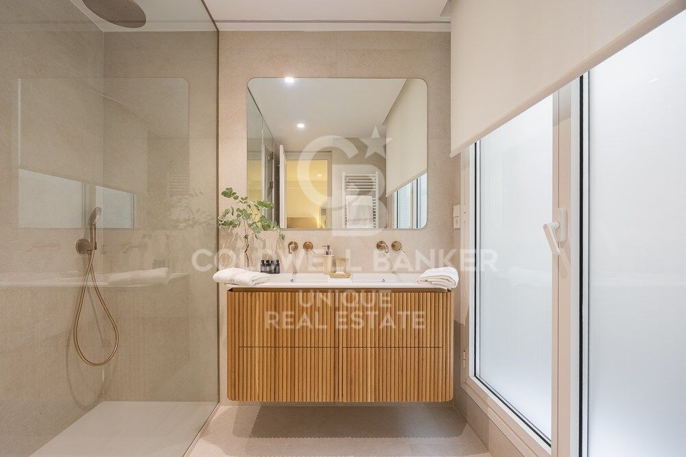 Apartment for sale in Castellana, Madrid