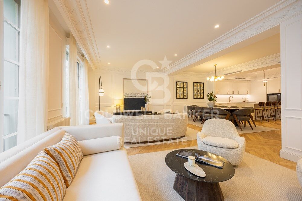 Apartment for sale in Castellana, Madrid