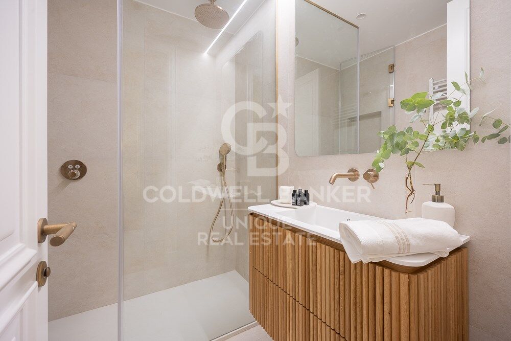 Apartment for sale in Castellana, Madrid