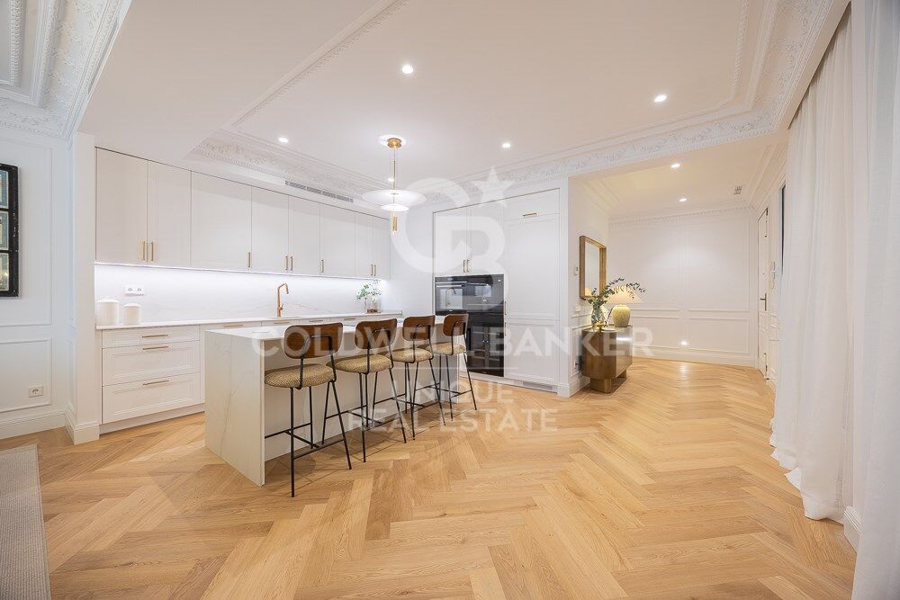 Apartment for sale in Castellana, Madrid