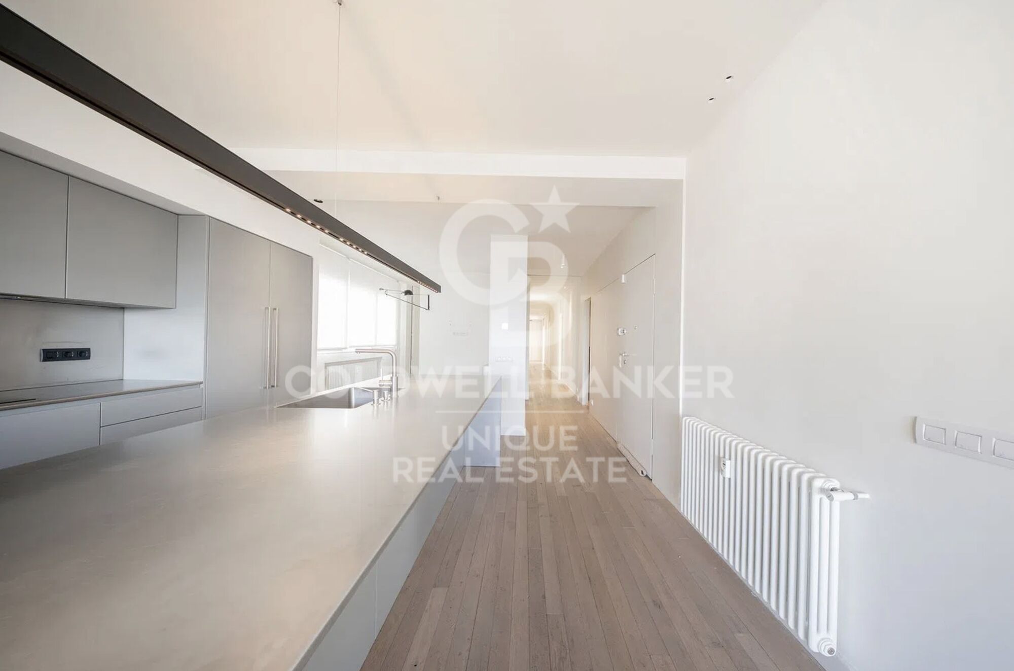 Renovated penthouse with 4 bedrooms, terrace and garage in Lista, Madrid