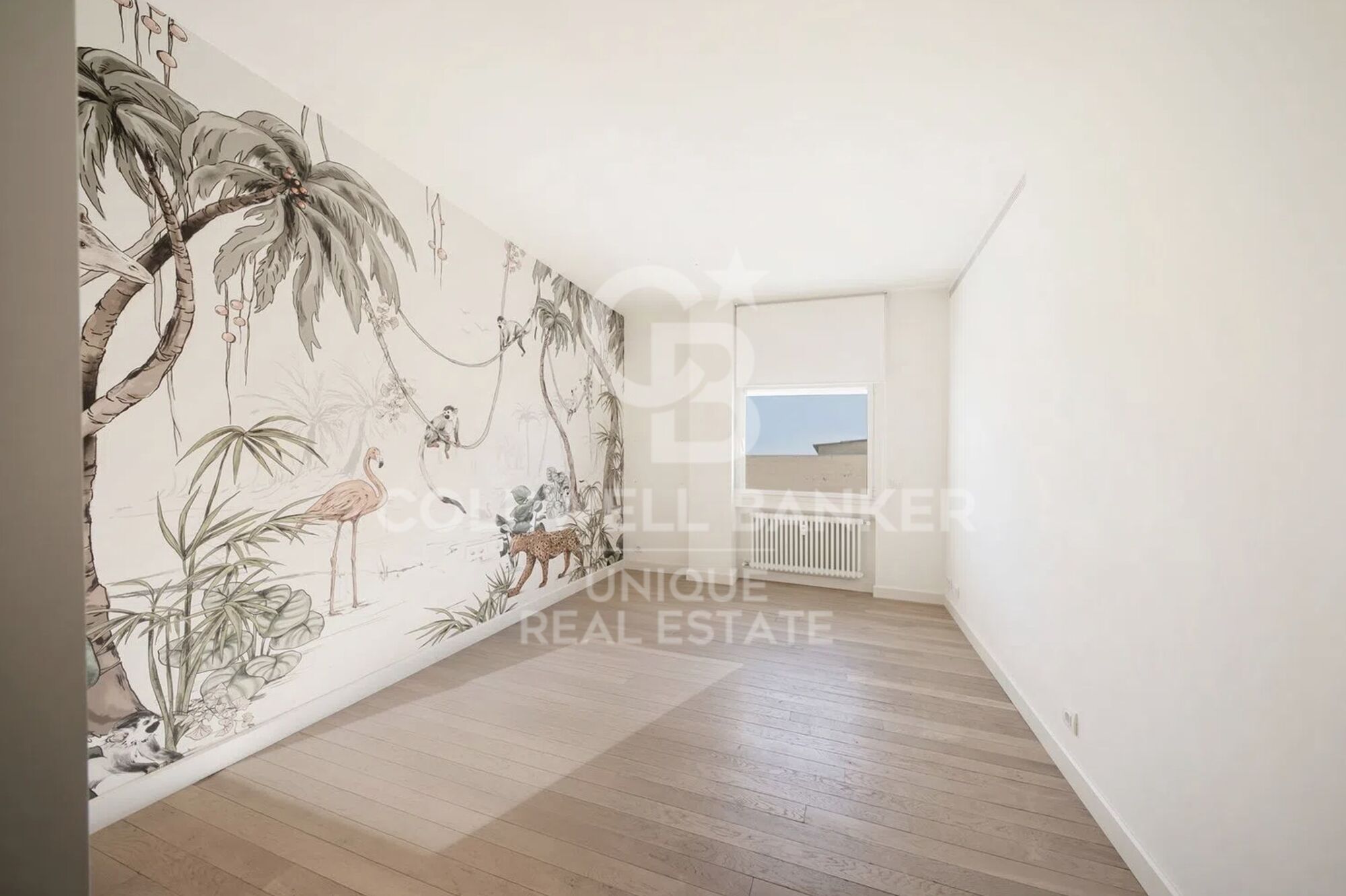 Renovated penthouse with 4 bedrooms, terrace and garage in Lista, Madrid