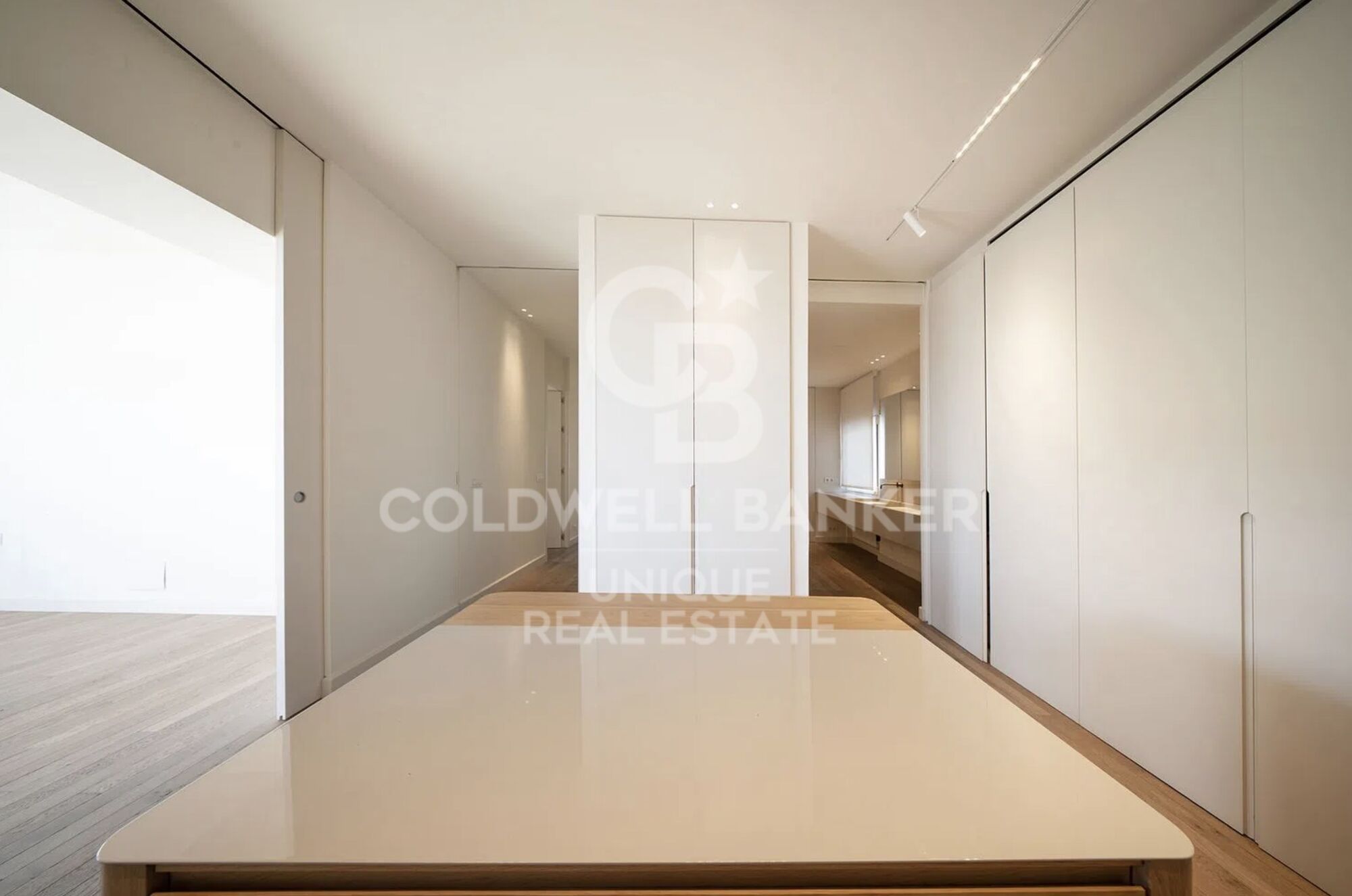 Renovated penthouse with 4 bedrooms, terrace and garage in Lista, Madrid