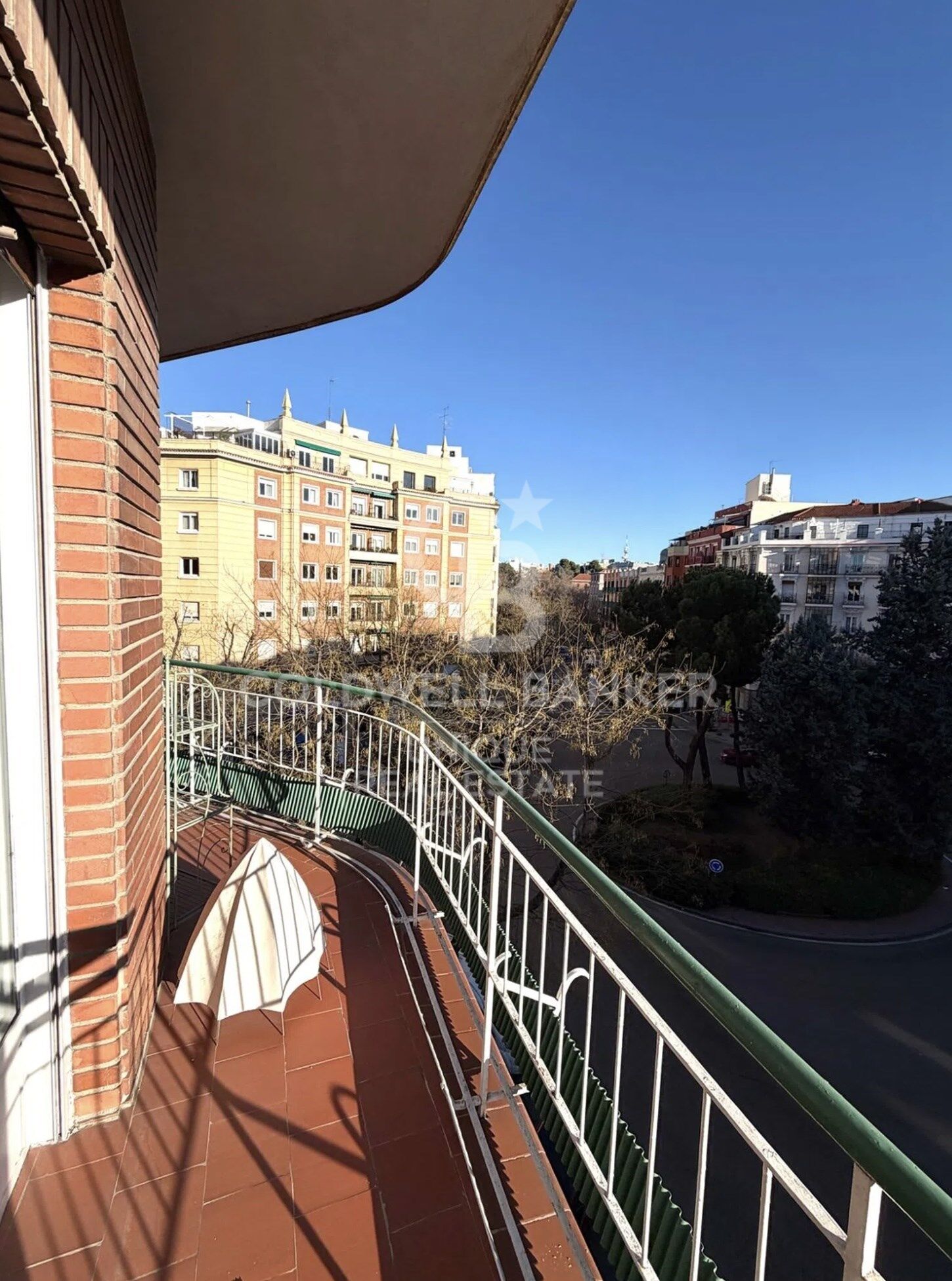 Exterior flat with 4 bedrooms and 2 terraces in Trafalgar, Madrid