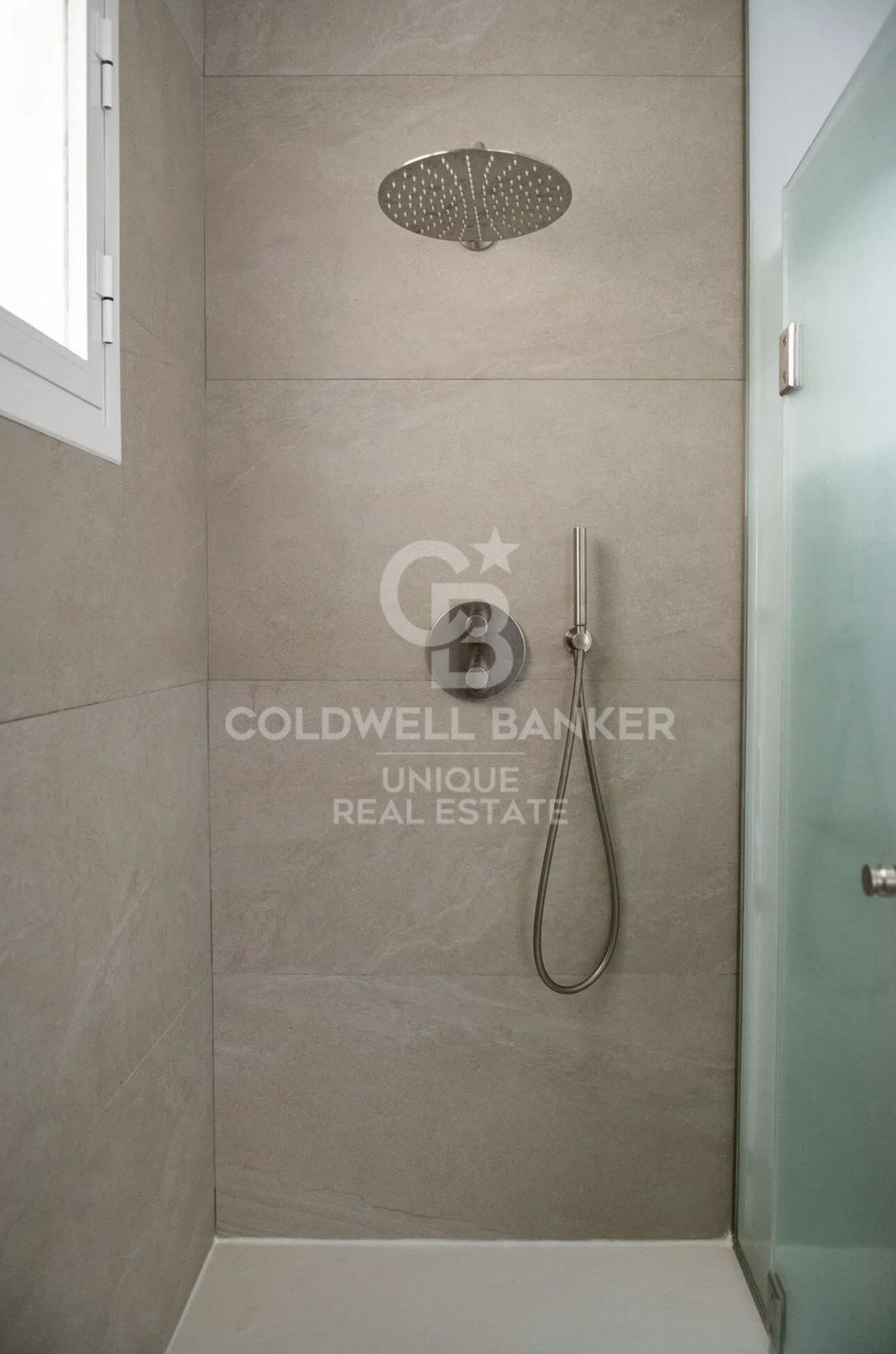 Exterior flat with 4 bedrooms and 2 terraces in Trafalgar, Madrid