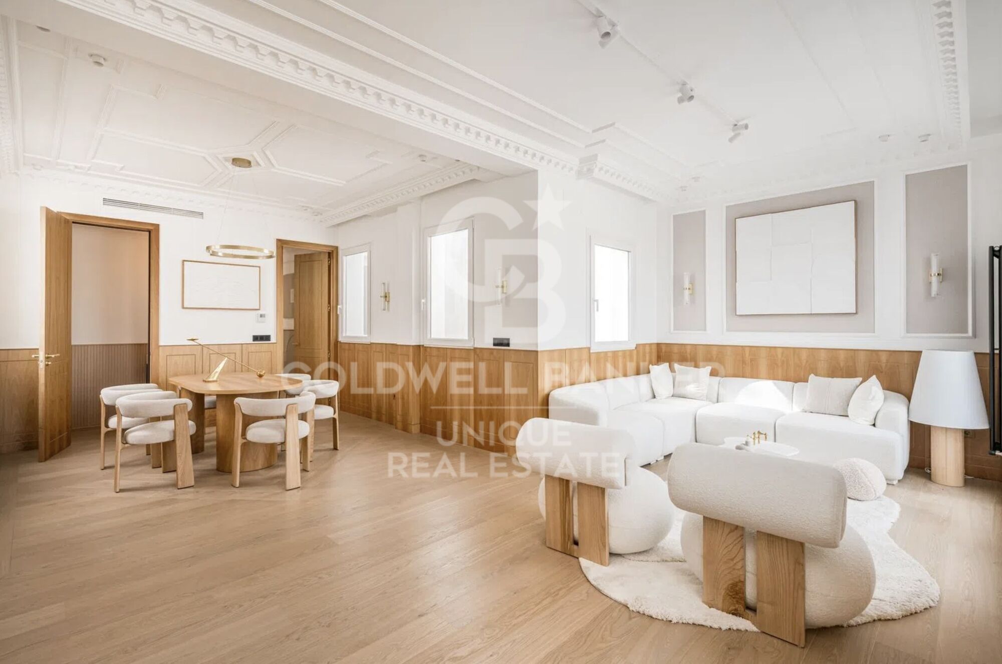2-bedroom penthouse with terrace in Castellana, Madrid