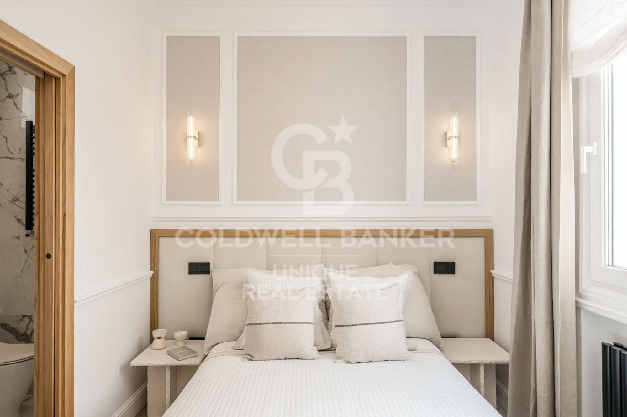 2-bedroom penthouse with terrace in Castellana, Madrid