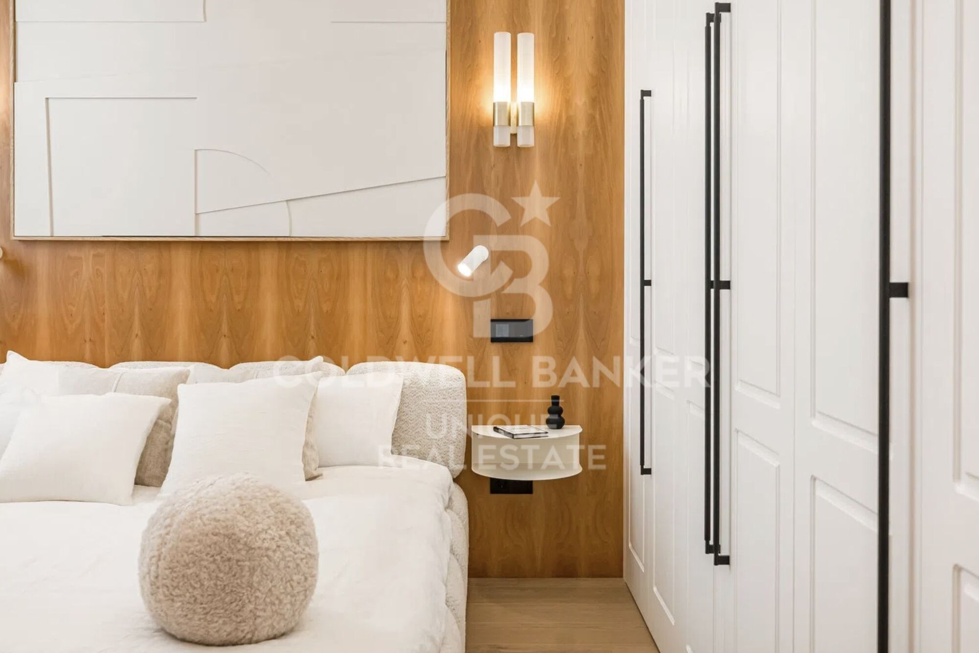 2-bedroom penthouse with terrace in Castellana, Madrid