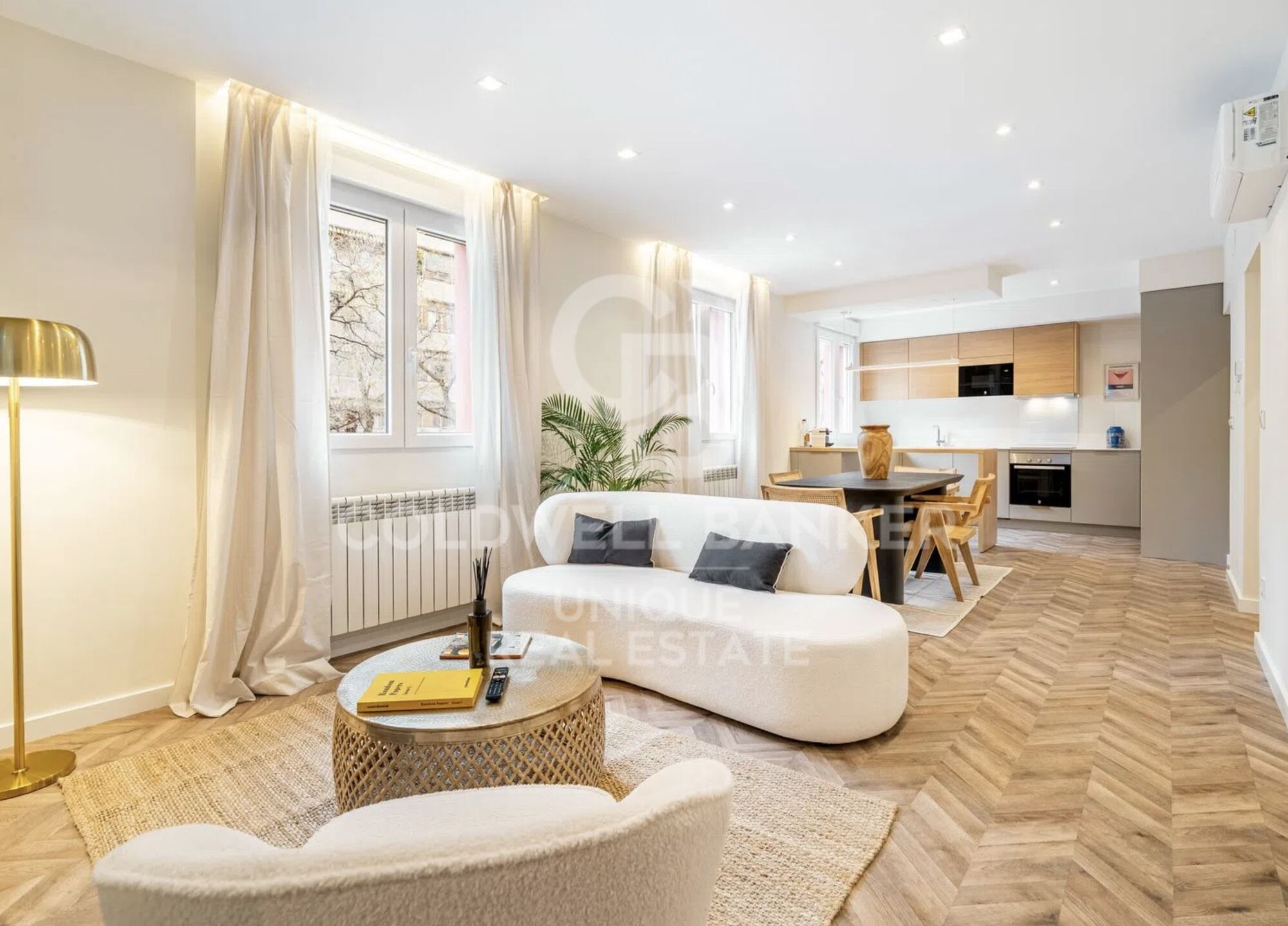 Renovated exterior apartment in Ibiza, Madrid