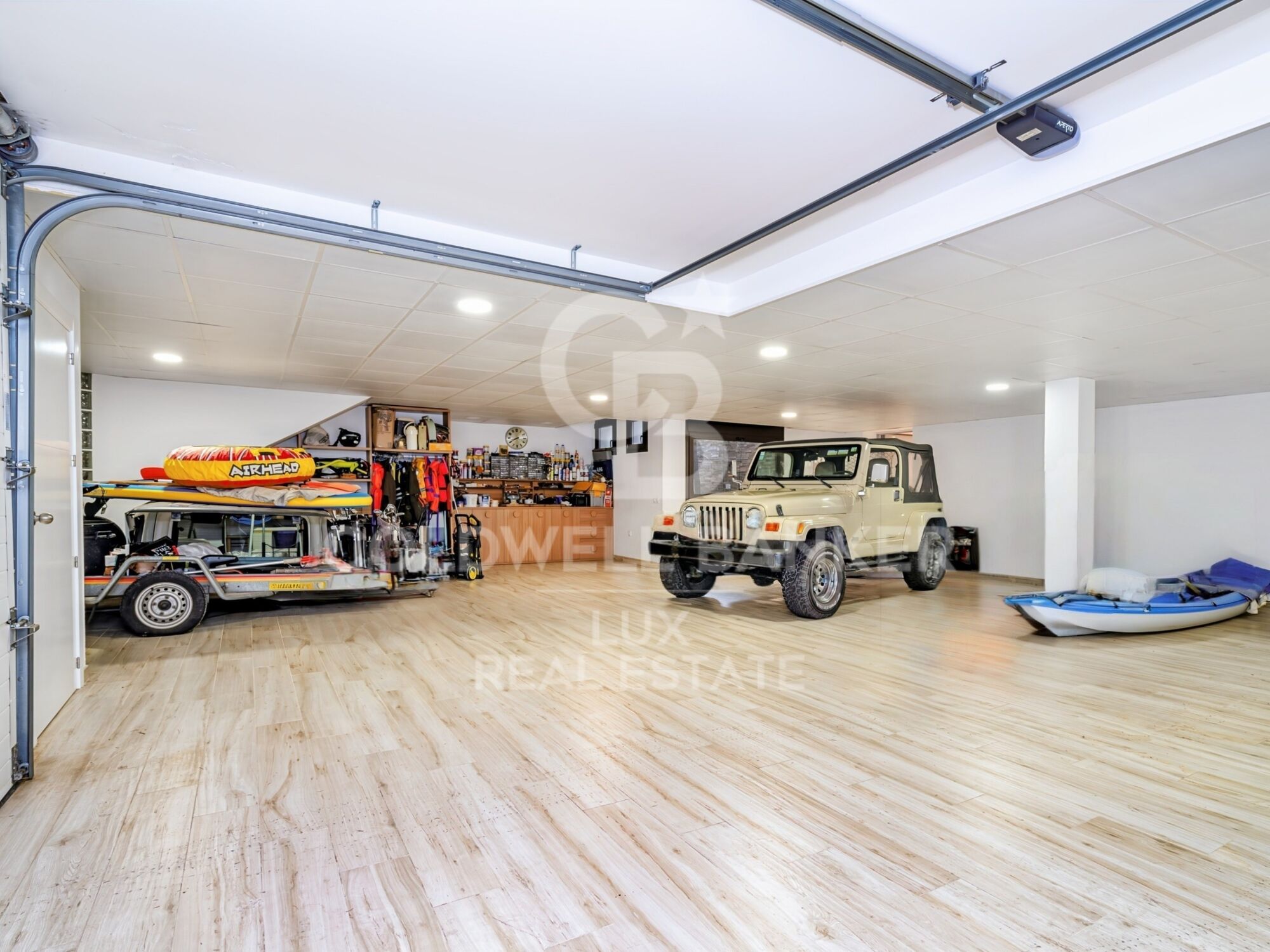 Villa with 28m mooring in Santa Margarita, Roses, Costa Brava