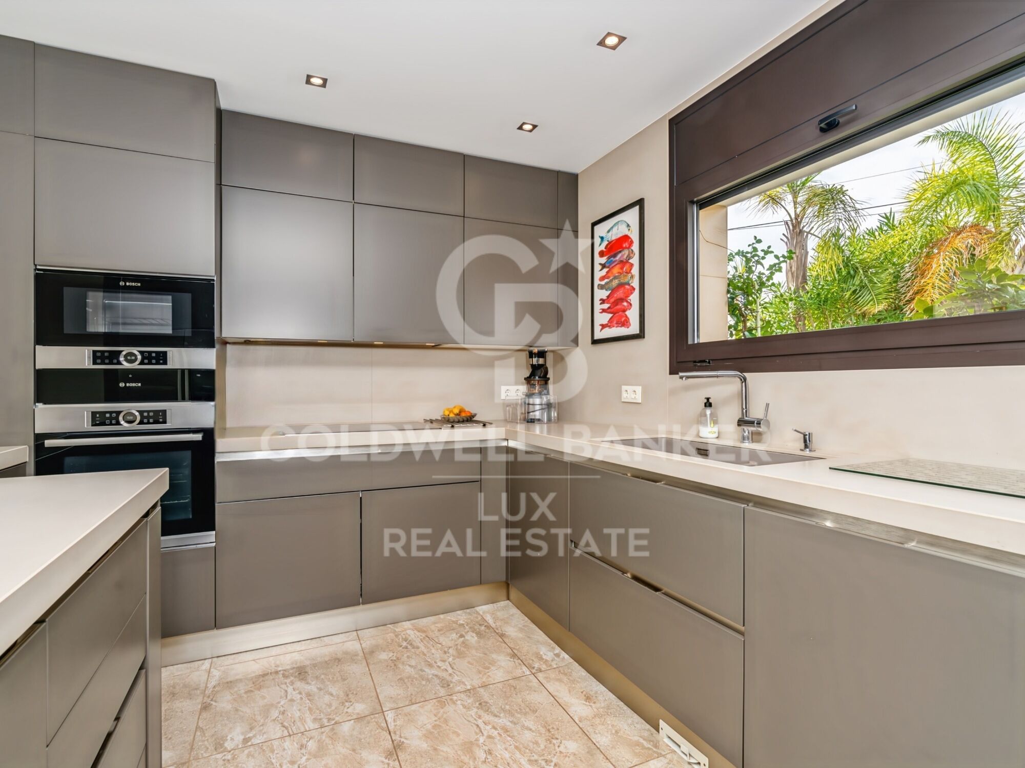 Villa with 28m mooring in Santa Margarita, Roses, Costa Brava