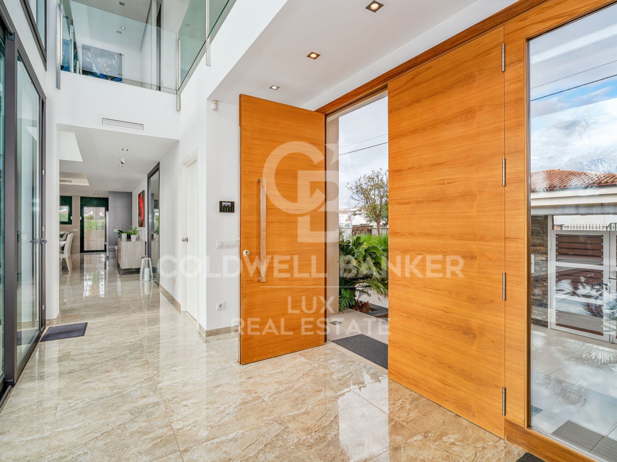 Villa with 28m mooring in Santa Margarita, Roses, Costa Brava