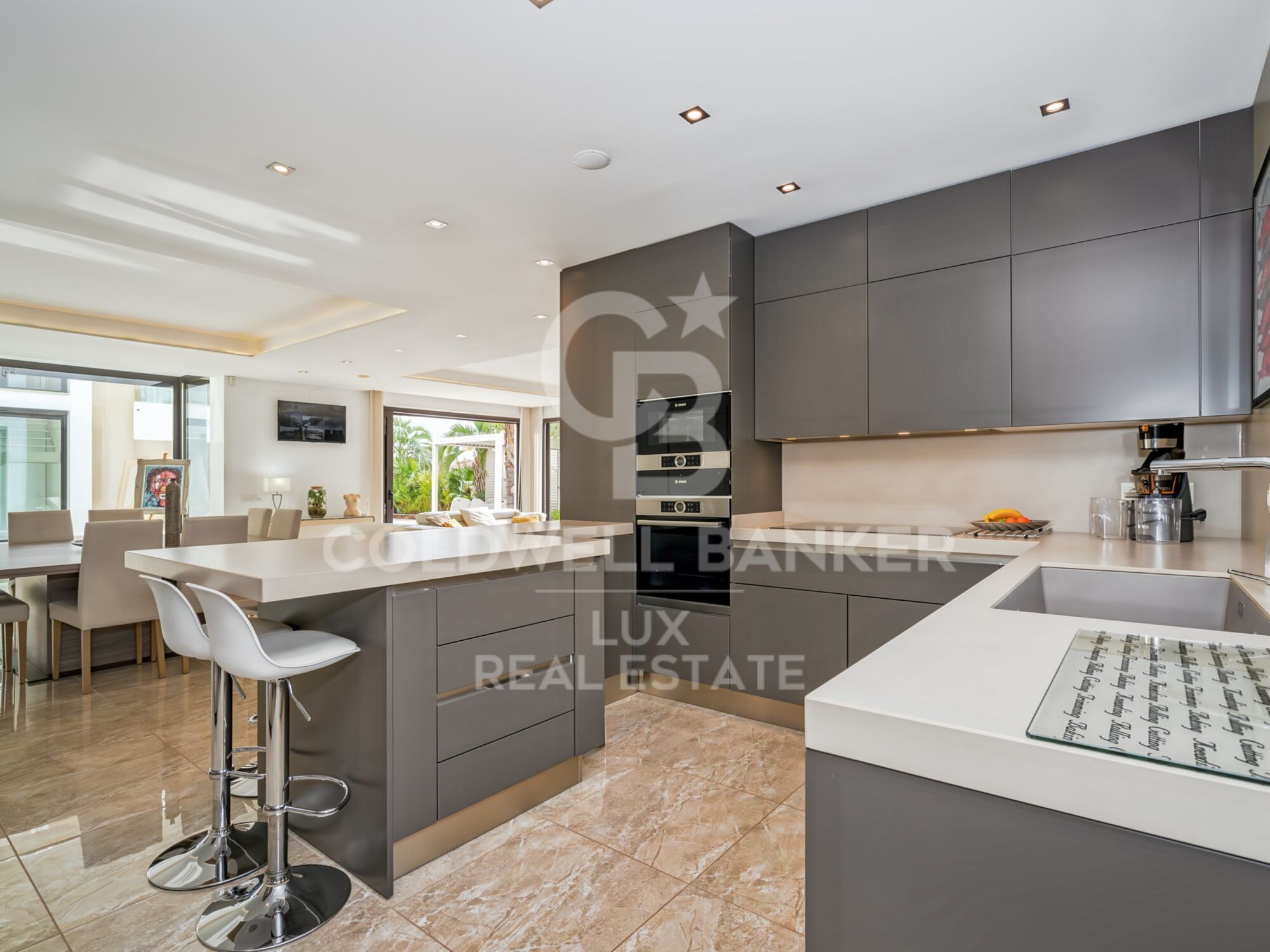 Villa with 28m mooring in Santa Margarita, Roses, Costa Brava