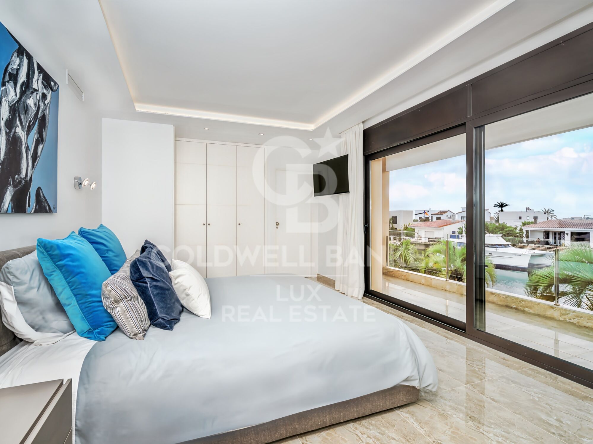 Villa con amarre de 28m en Santa Margarita, Roses, Costa Brava