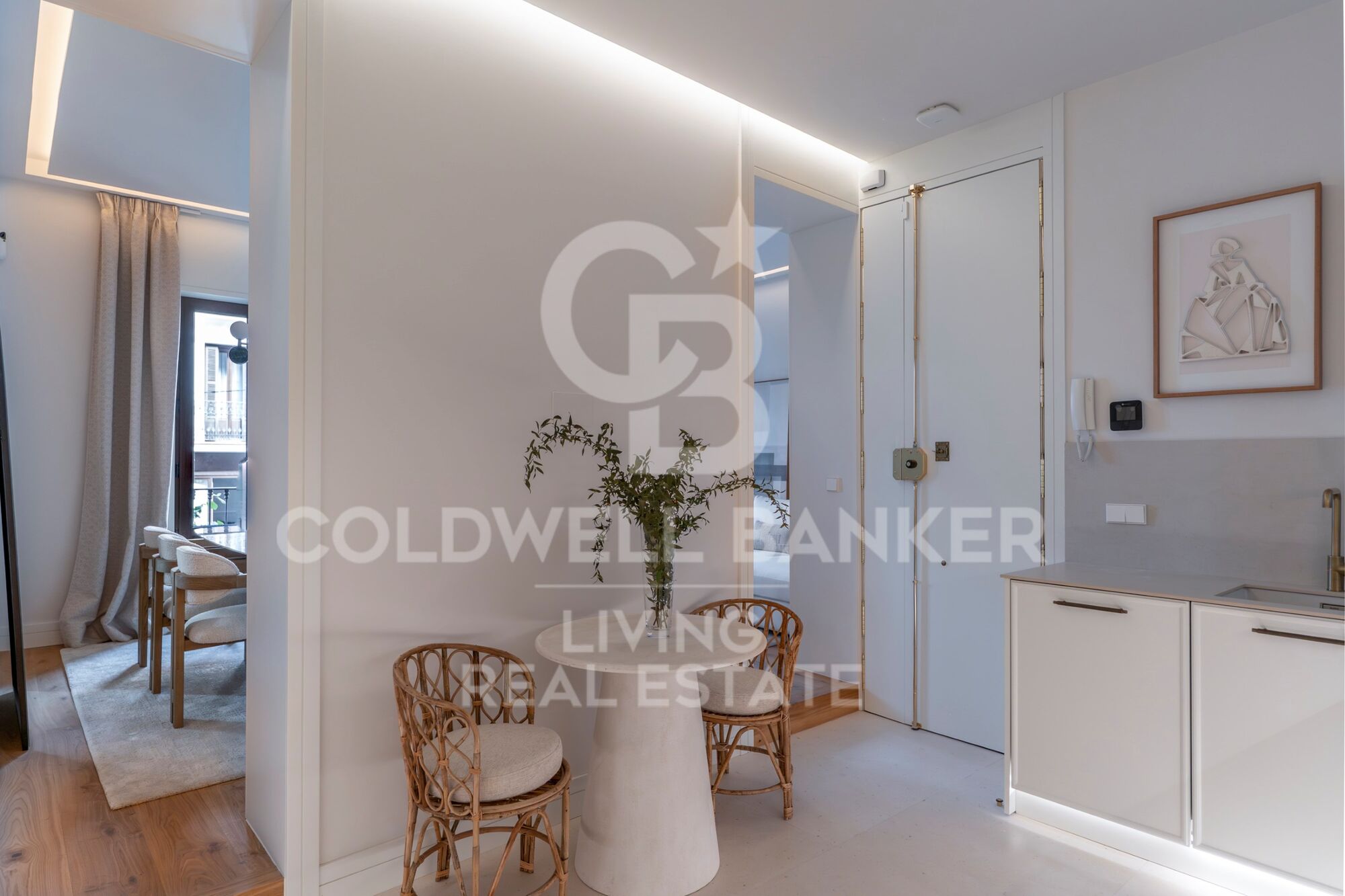 Flat 4 Bedrooms Sale Madrid