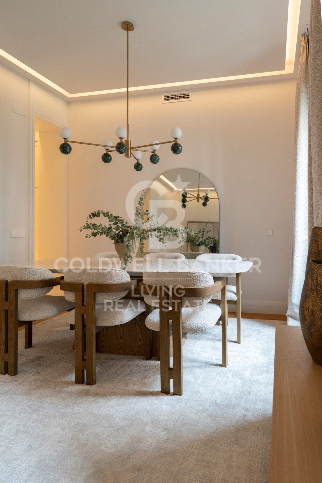 Flat 4 Bedrooms Sale Madrid