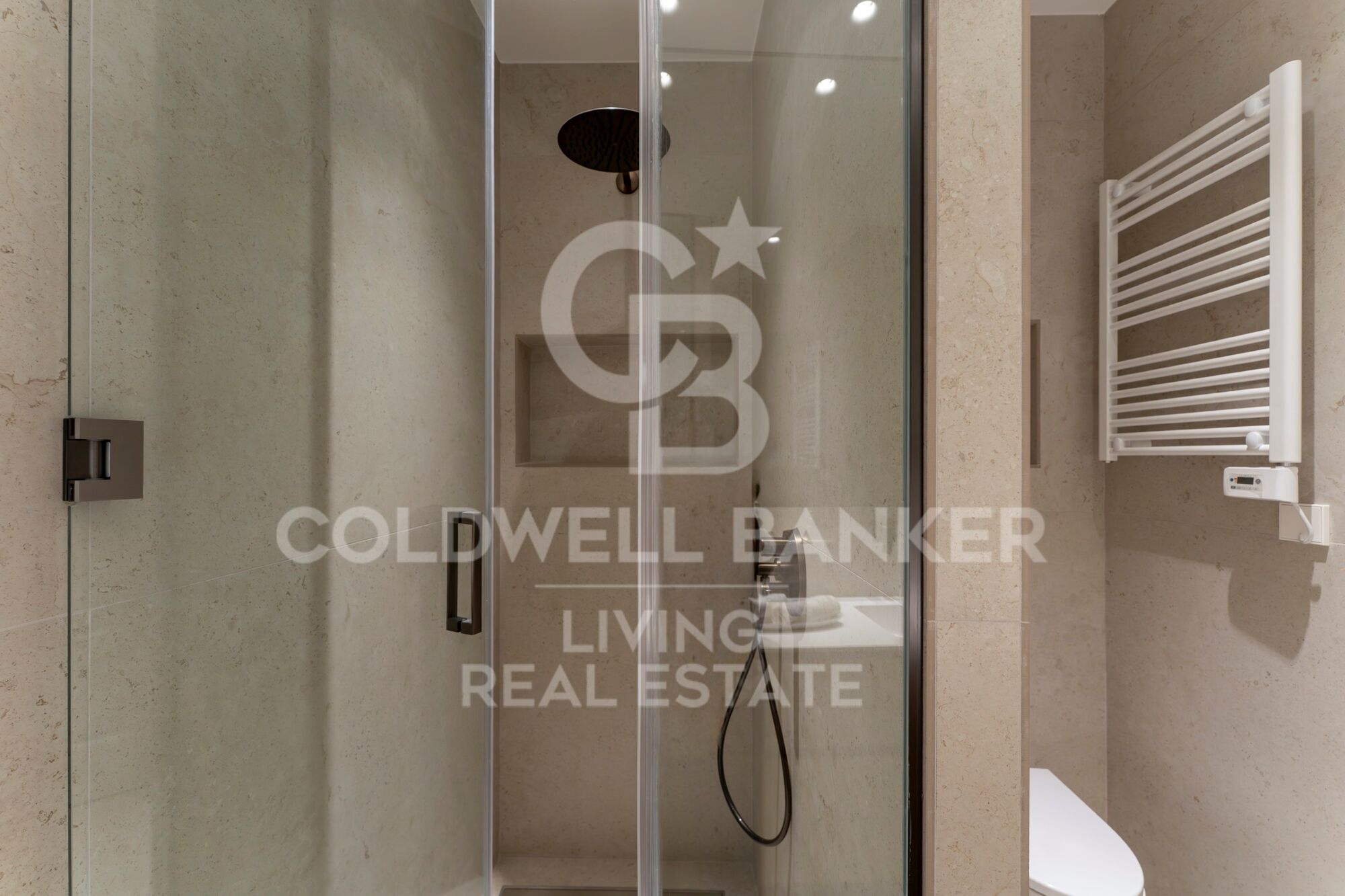 Flat 4 Bedrooms Sale Madrid