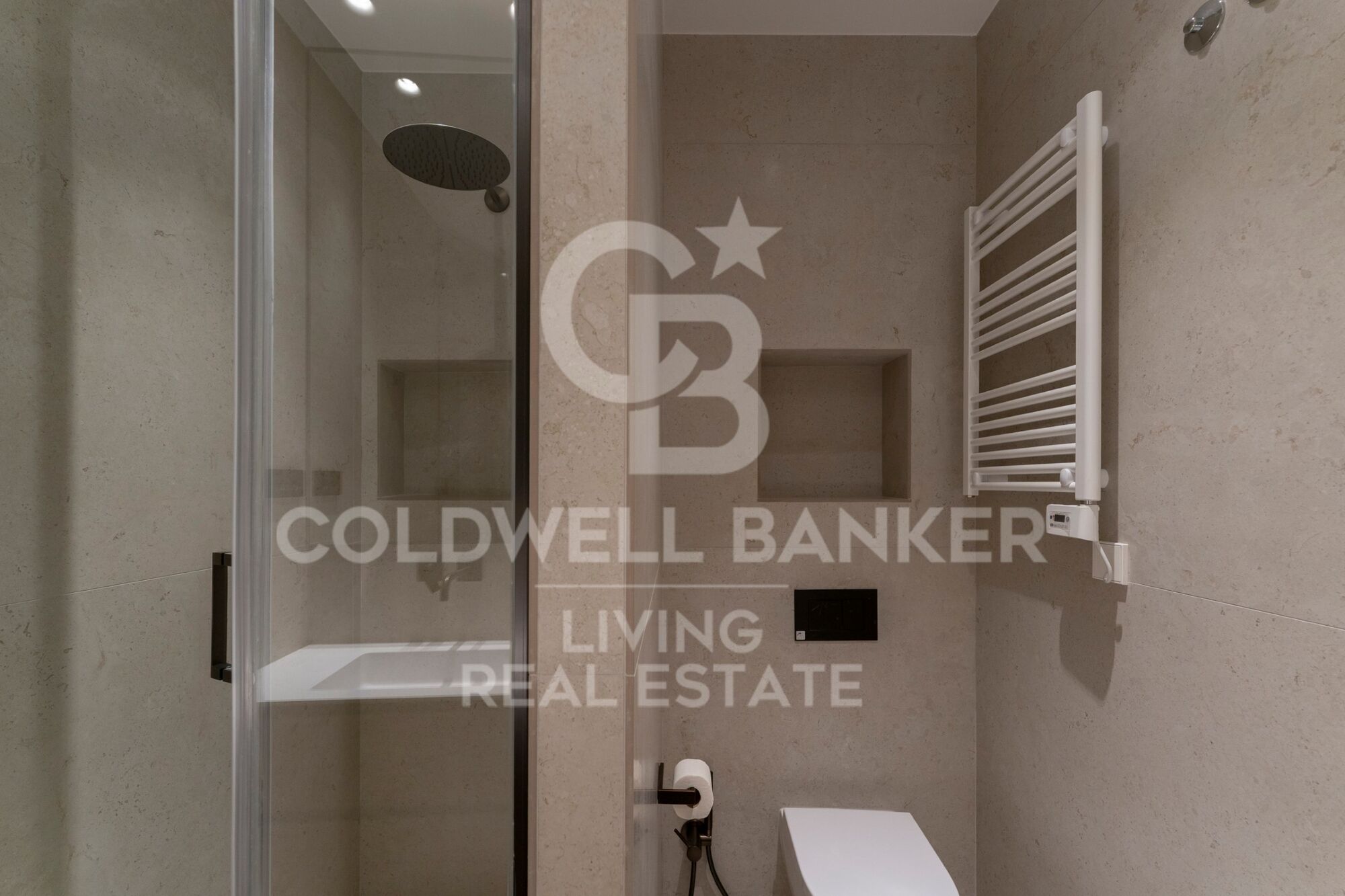 Flat 4 Bedrooms Sale Madrid