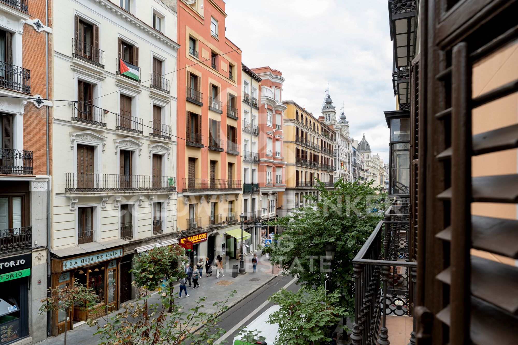 Flat 4 Bedrooms Sale Madrid