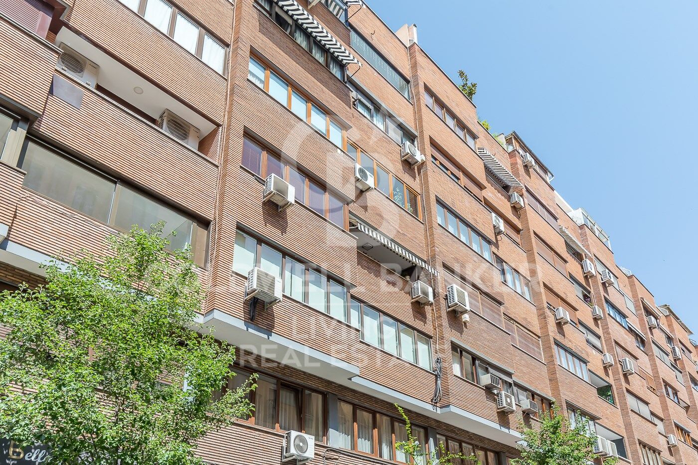 Flat 3 Bedrooms Sale Madrid